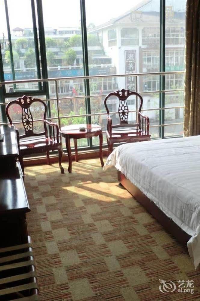 Huayu South City Hotel Wenjiang ภายนอก รูปภาพ